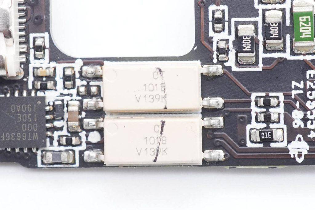 小米推出新款100W氮化镓快充，采用先进USB-C口，拆解看看做工