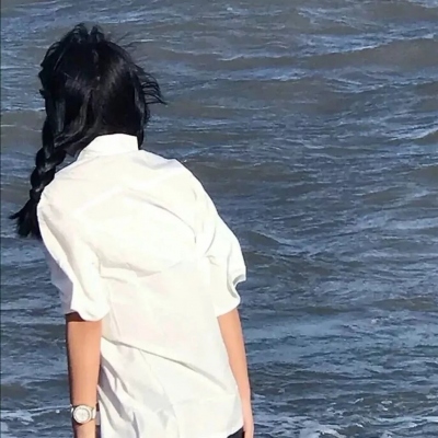 2021最新颖看海美女浪漫高级头像 海的那边还是海吗换句话说你心里还是我吗