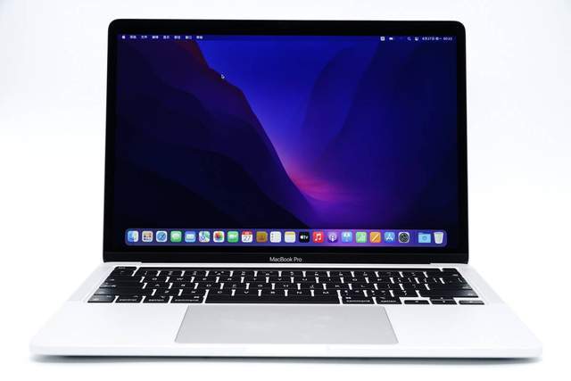 外观没啥变化，快充没啥变化，苹果新款MacBook Pro M2充电评测